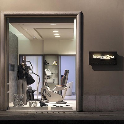 Marco Stalla-Architettura-Interni-Interior design-Technogym-Parma-Home fitness-decoration-decor-design-retail-negozi-store-luxury-lusso-detail