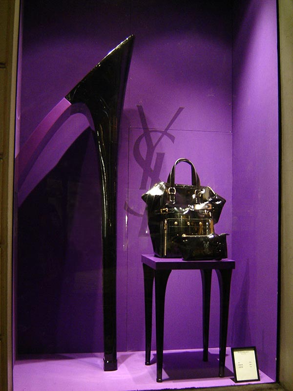 YSL-Yves Saint Laurent-fashion-luxury-visual merchandising-window displays-windows-moda-vetrine-lusso-brand identity-beauty-top brand-design-Marco Stalla