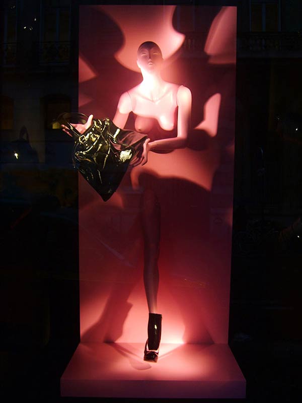 YSL-Yves Saint Laurent-Paris-Milano-accessories-fashion-luxury-visual merchandising-window displays-windows-moda-vetrine-lusso-brand identity-beauty-top brand-design-Marco Stalla