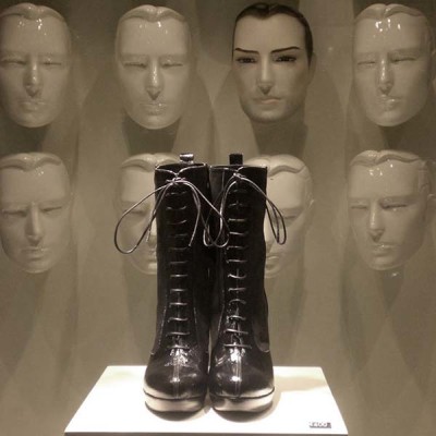 Alberto Guardiani-fashion-visual merchandising-window displays-windows-moda-vetrine-brand identity-beauty-design-Marco Stalla-scarpe-borse-accessori-bags-shoes-accessories-Milano