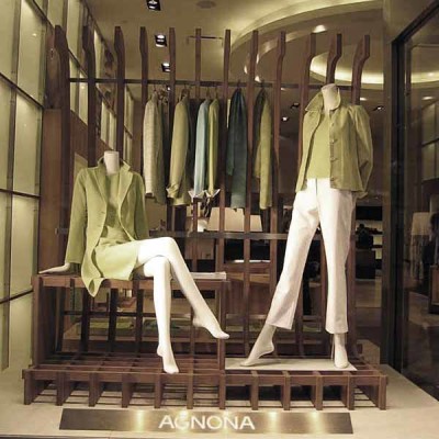 New York-Agnona- Ermenegildo Zegna-Zegna-fashion-visual merchandising-window displays-windows-moda-vetrine-brand identity-beauty-design-Marco Stalla-scarpe-borse-accessori-bags-shoes-accessories